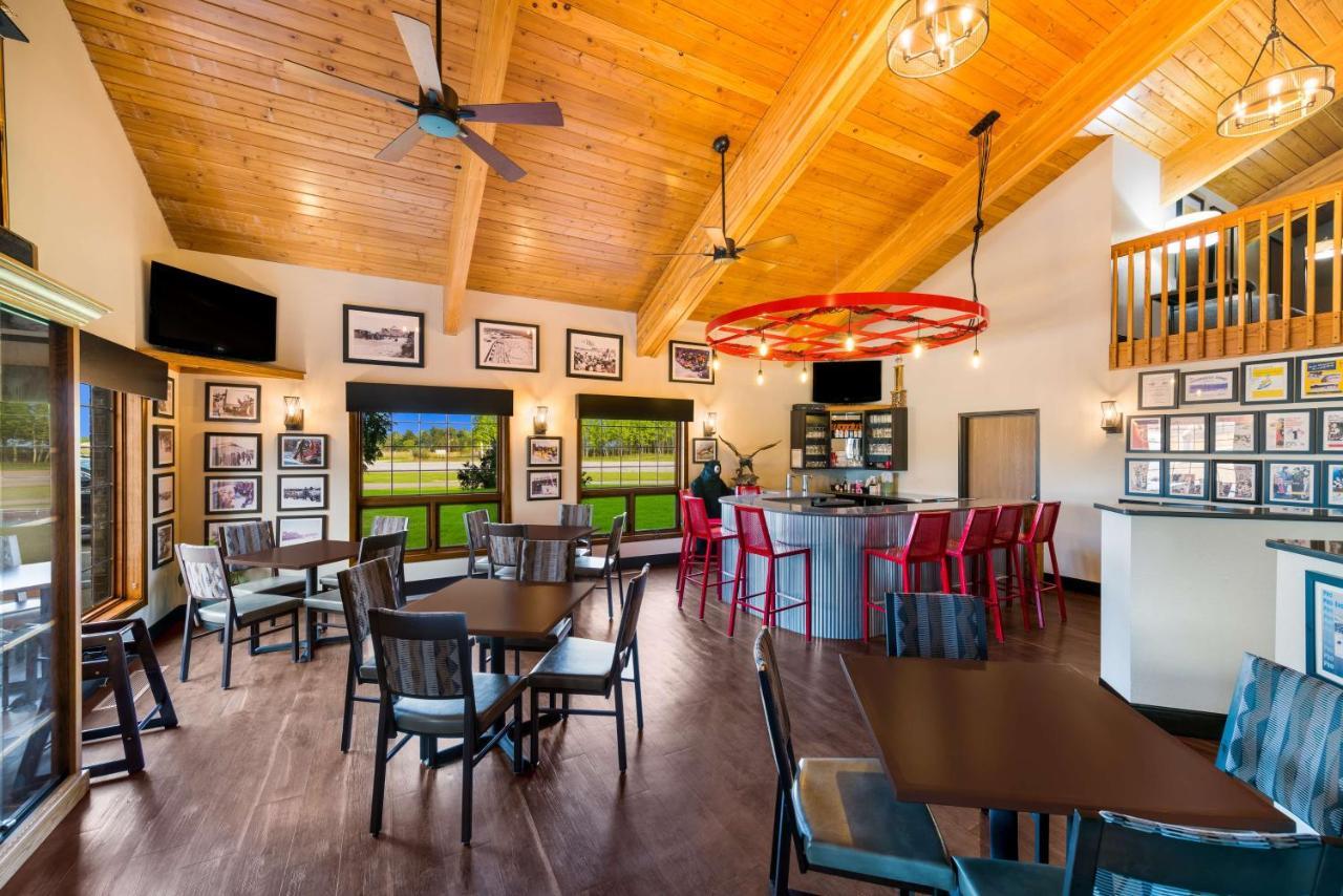 Best Western Derby Inn Eagle River Kültér fotó