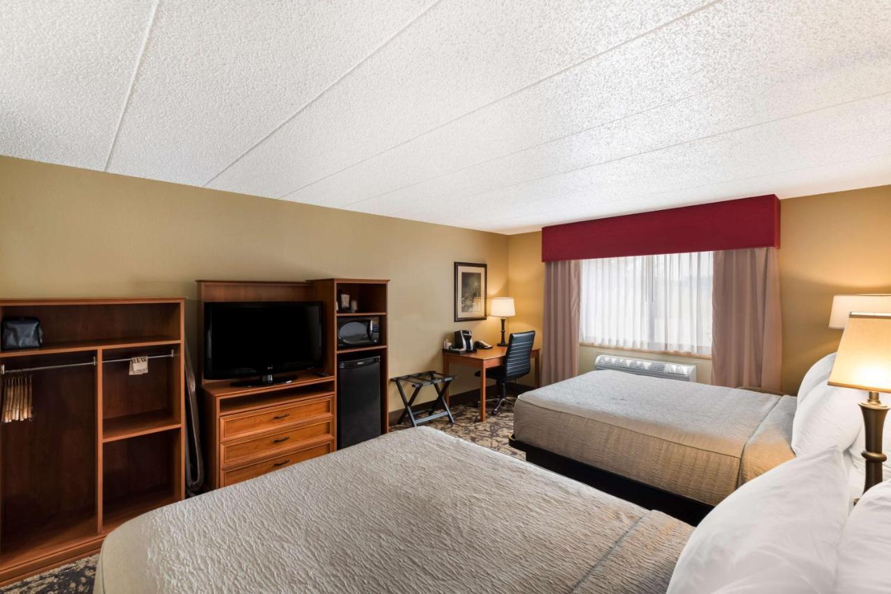 Best Western Derby Inn Eagle River Kültér fotó