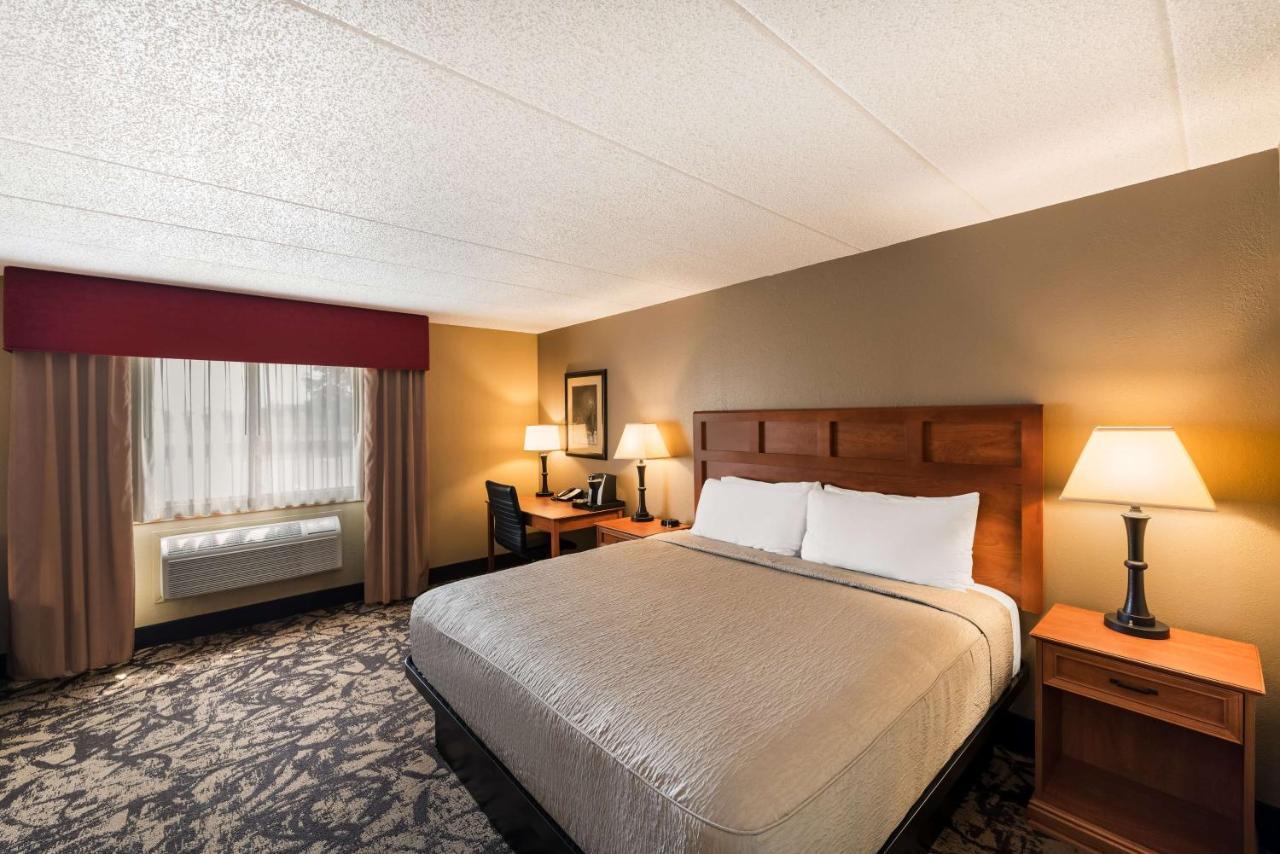 Best Western Derby Inn Eagle River Kültér fotó