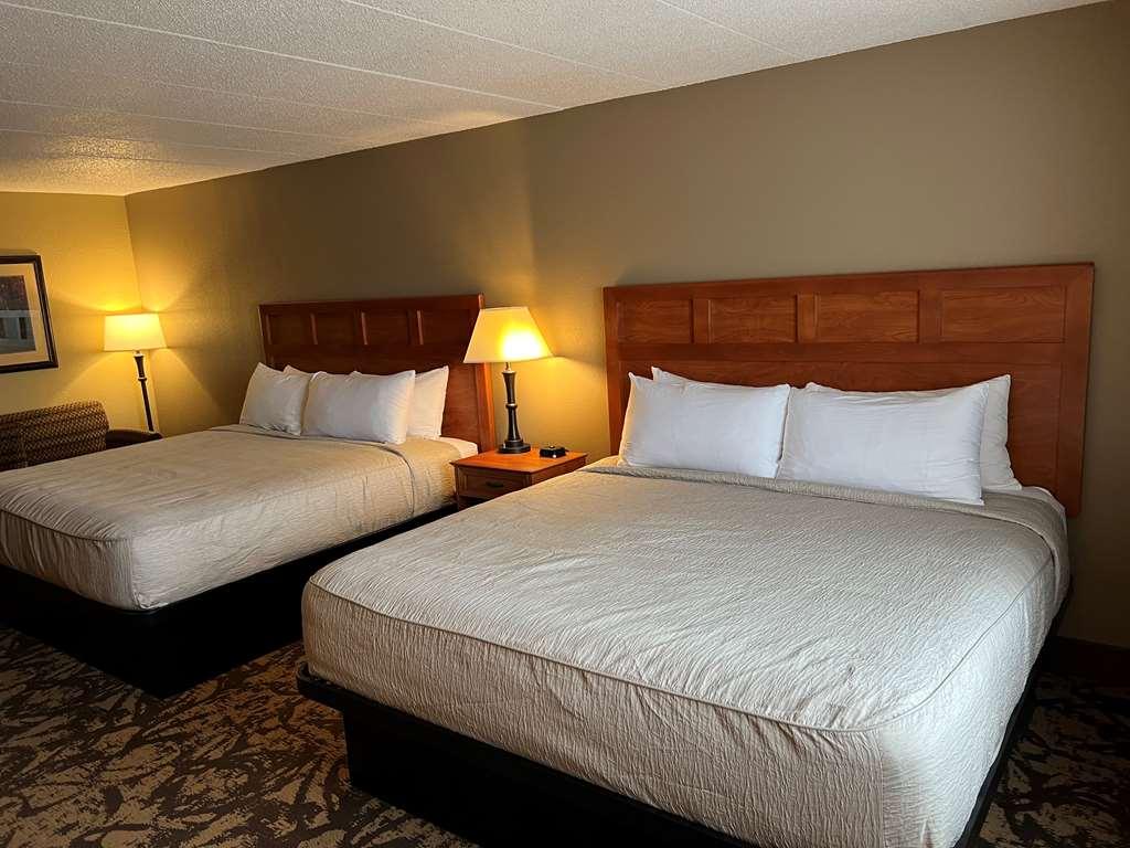 Best Western Derby Inn Eagle River Szoba fotó